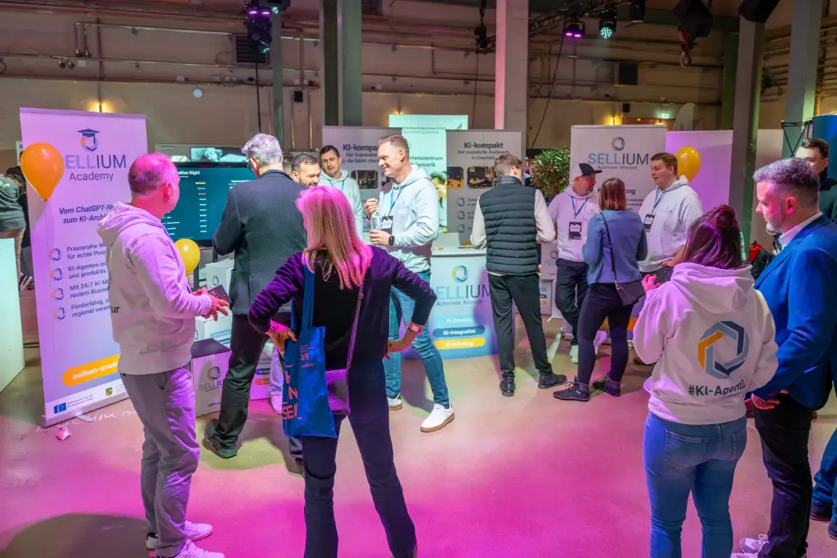 Sellium-Stand mit Team auf der Innovation Night in Chemnitz