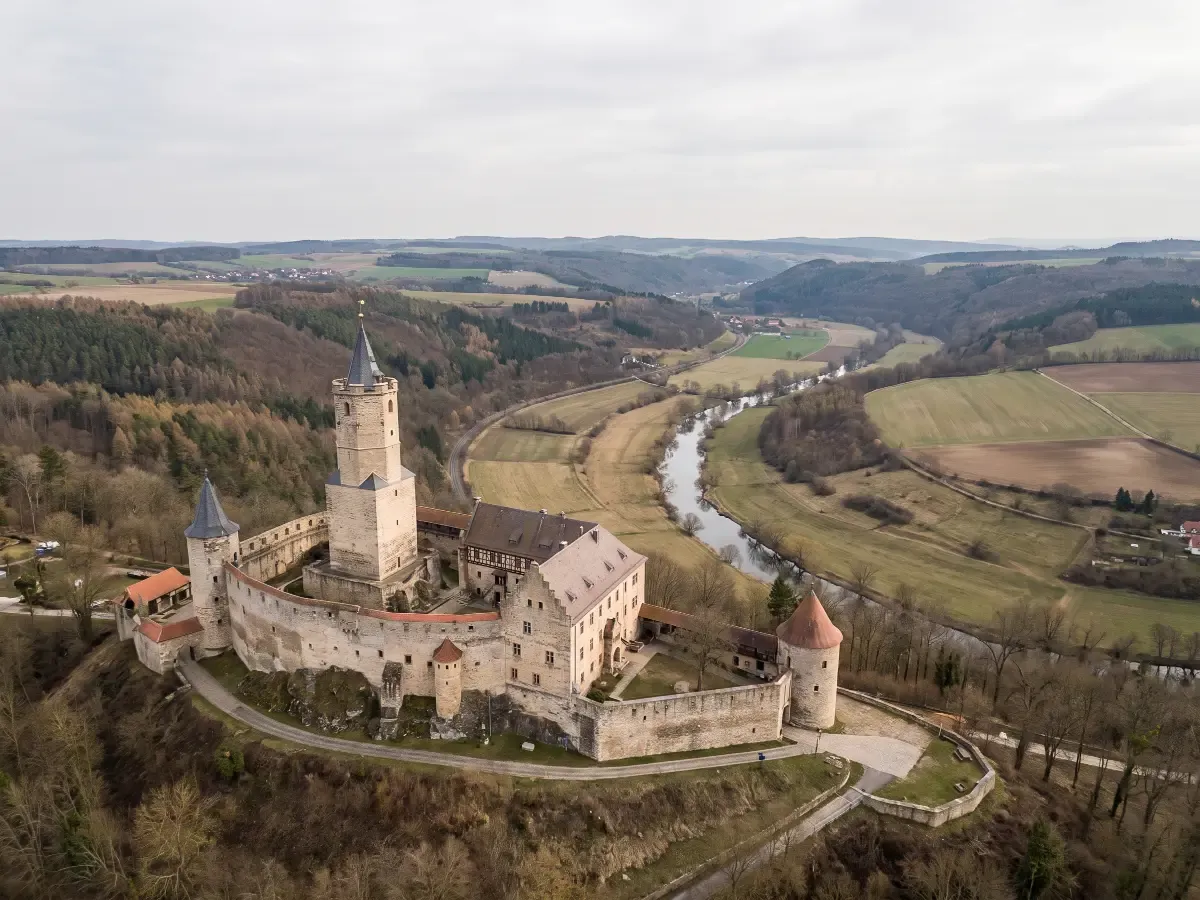 Leuchtenburg über dem Saaletal